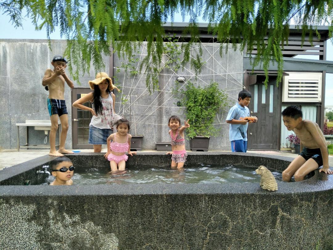 Langkawi B&B Luodong Exteriör bild